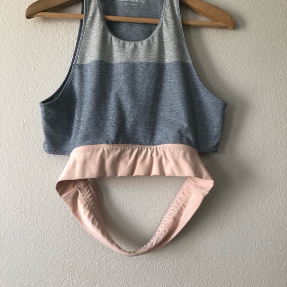 OUTDOOR VOICES crop top. - Picture 4 of 10